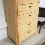 255 3254 CHEST OF DRAWERS